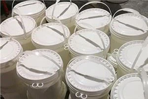 ما هو تأثير كريم نقش الزجاج على شفافية الزجاج؟