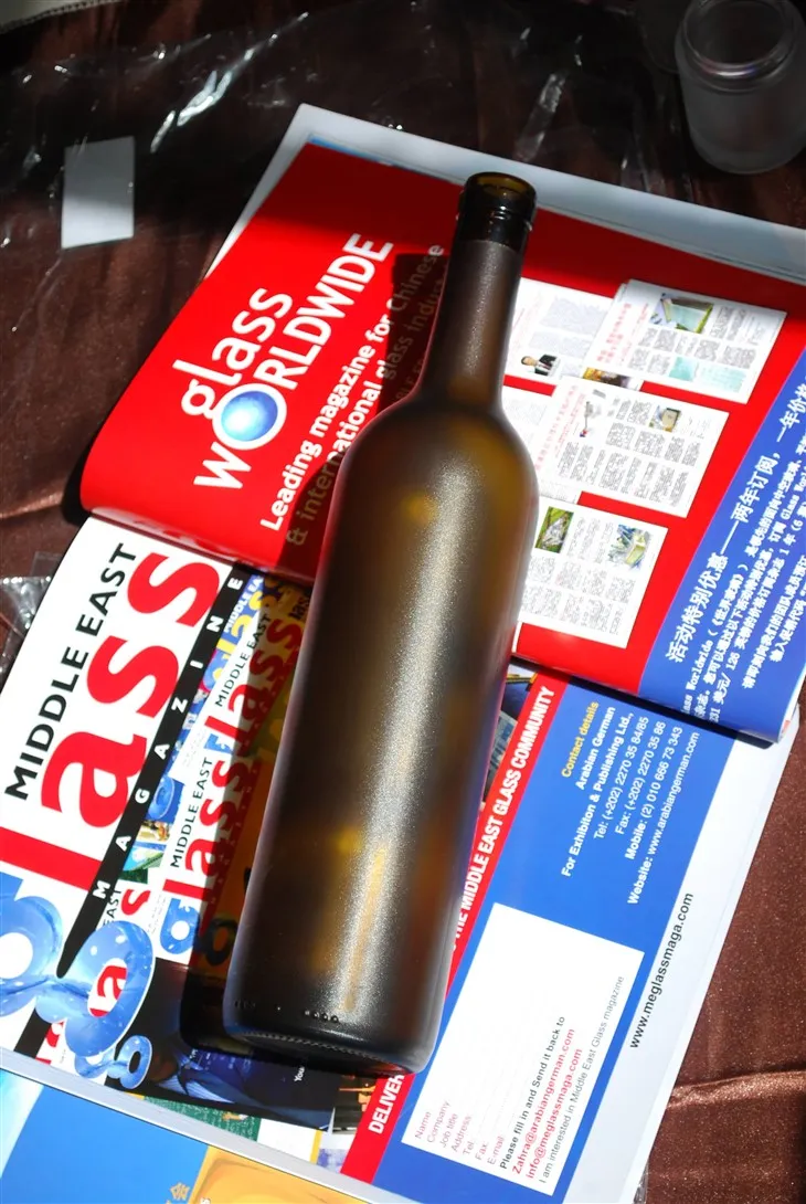 Oil Sand Effect Glass Wine Bottle